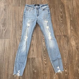 Hollister Mid Rise Super Skinny Jean Stretch